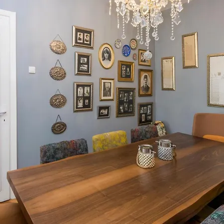 Lejlighed Feel The Spirit Of In A Homey Atmosphere